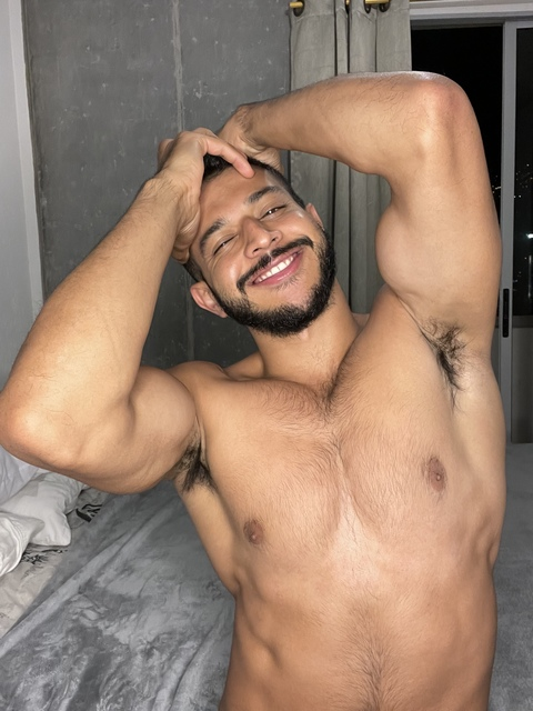 alejo_bts OnlyFans - Free Access to 32 Videos & 49 Photos Onlyfans Free Access