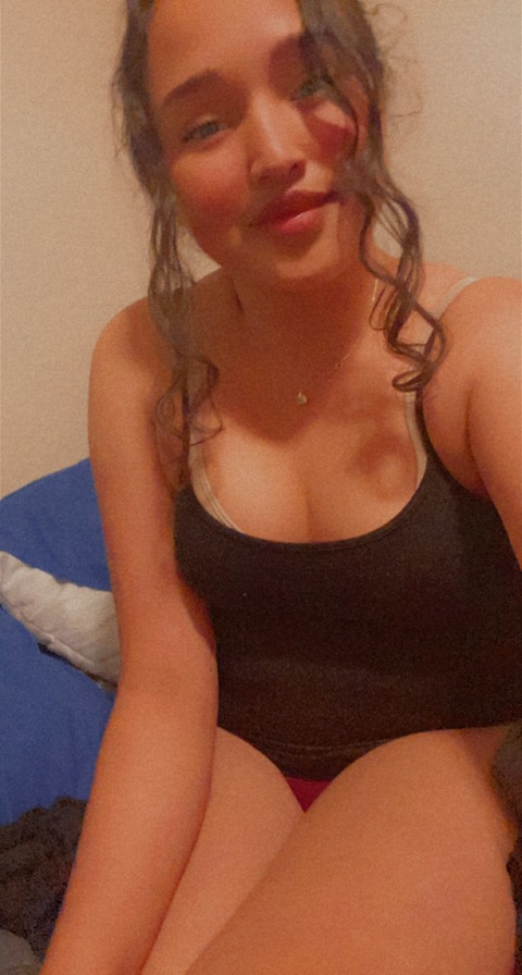 alexandra.rb OnlyFans - Free Access to 32 Videos & 49 Photos Onlyfans Free Access