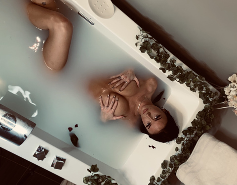 alexisdrifter OnlyFans - Free Access to 120 Videos & 252 Photos Onlyfans Free Access