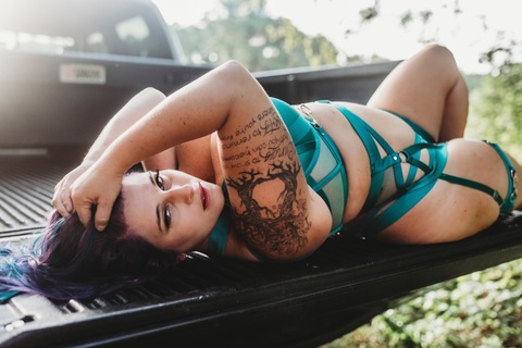 alexistaylor543 OnlyFans - Free Access to 32 Videos & 49 Photos Onlyfans Free Access