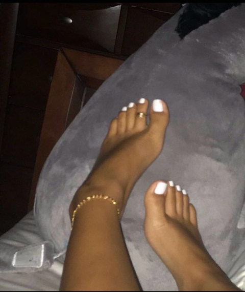 alisba OnlyFans - Free Access to 32 Videos & 49 Photos Onlyfans Free Access