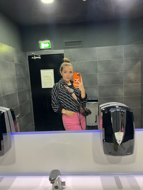 anniecutee OnlyFans - Free Access to 32 Videos & 96 Photos Onlyfans Free Access