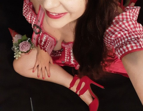 arwen898 OnlyFans - Free Access to 32 Videos & 130 Photos Onlyfans Free Access