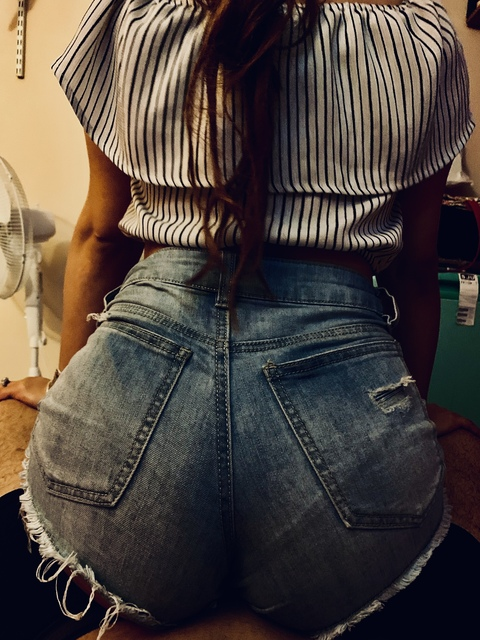 ashleyyediel OnlyFans - Free Access to 32 Videos & 49 Photos Onlyfans Free Access