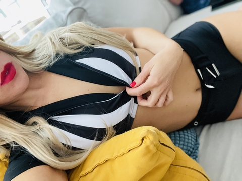 austinleigh OnlyFans - Free Access to 32 Videos & 201 Photos Onlyfans Free Access