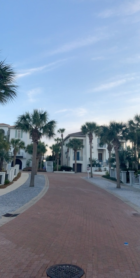 averymarch OnlyFans - Free Access to 32 Videos & 49 Photos Onlyfans Free Access