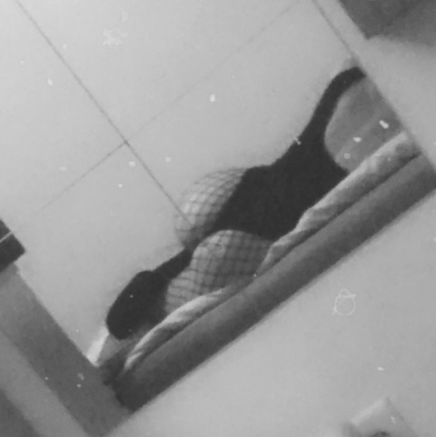 baby.blu.eyes OnlyFans - Free Access to 32 Videos & 49 Photos Onlyfans Free Access