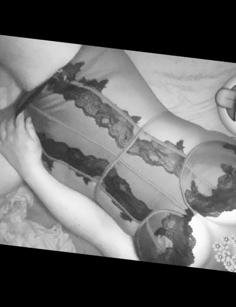 babychelc OnlyFans - Free Access to 32 Videos & 49 Photos Onlyfans Free Access