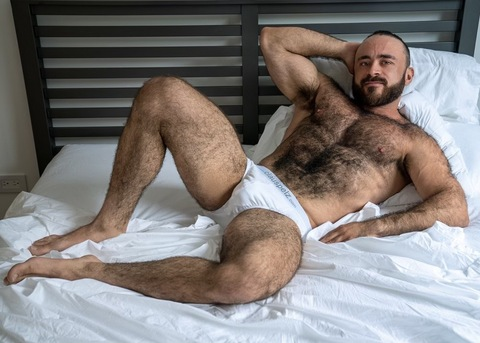 bearzuko OnlyFans - Free Access to 82 Videos & 49 Photos Onlyfans Free Access