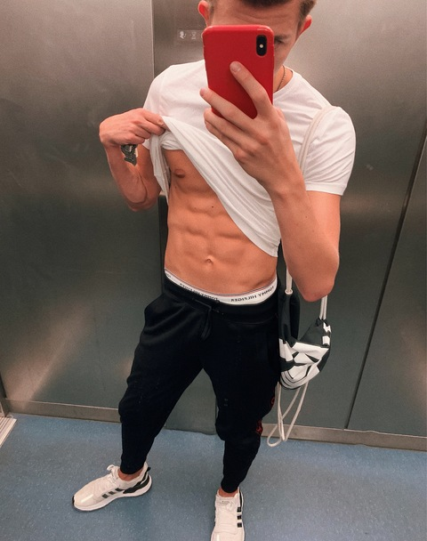 berlinbboy OnlyFans - Free Access to 37 Videos & 49 Photos Onlyfans Free Access