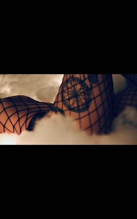 blondeconspiracy OnlyFans - Free Access to 229 Videos & 458 Photos Onlyfans Free Access