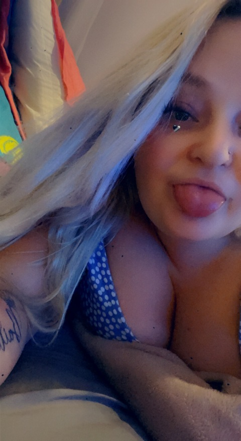 blondie_babe1 OnlyFans - Free Access to 33 Videos & 107 Photos Onlyfans Free Access