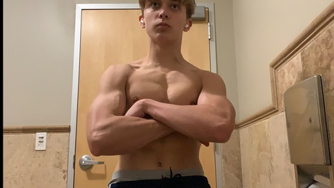 braden6704 OnlyFans - Free Access to 32 Videos & 49 Photos Onlyfans Free Access