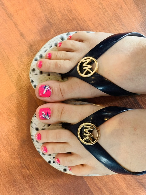 breezyferda OnlyFans - Free Access to 32 Videos & 49 Photos Onlyfans Free Access