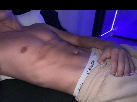 bryceparker OnlyFans - Free Access to 32 Videos & 49 Photos Onlyfans Free Access