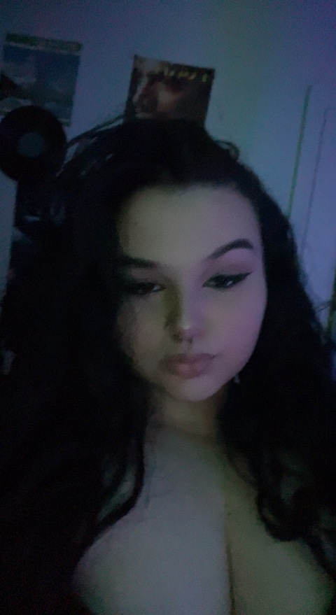 chelseana OnlyFans - Free Access to 32 Videos & 49 Photos Onlyfans Free Access