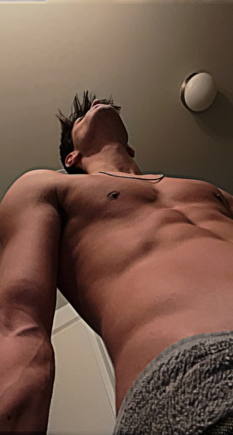 chrisxxxcrossed OnlyFans - Free Access to 32 Videos & 49 Photos Onlyfans Free Access