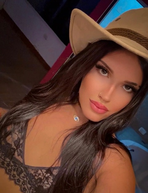 dainicole OnlyFans - Free Access to 45 Videos & 57 Photos Onlyfans Free Access