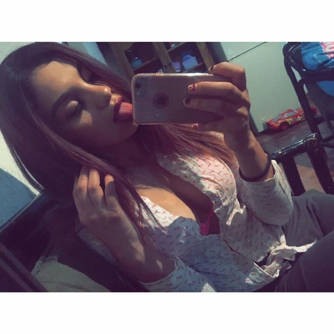 daphloza OnlyFans - Free Access to 32 Videos & 49 Photos Onlyfans Free Access