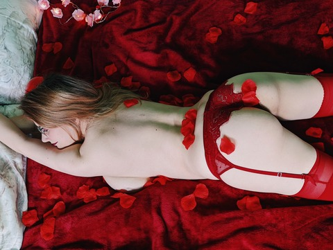 delimbre OnlyFans - Free Access to 187 Videos & 505 Photos Onlyfans Free Access