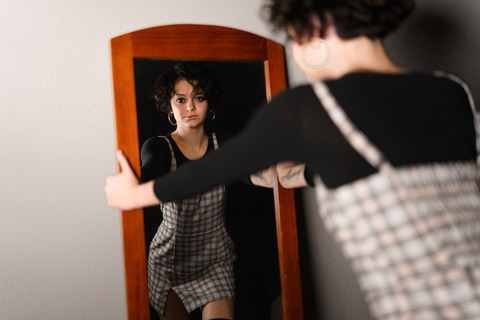 elise.laurette OnlyFans - Free Access to 32 Videos & 49 Photos Onlyfans Free Access