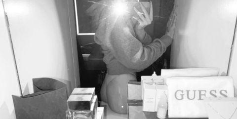 emzringe OnlyFans - Free Access to 32 Videos & 49 Photos Onlyfans Free Access