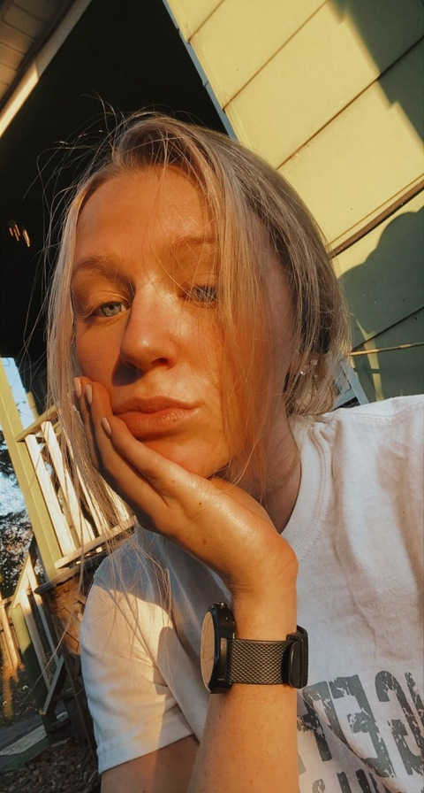 fitblonde22 OnlyFans - Free Access to 32 Videos & 54 Photos Onlyfans Free Access