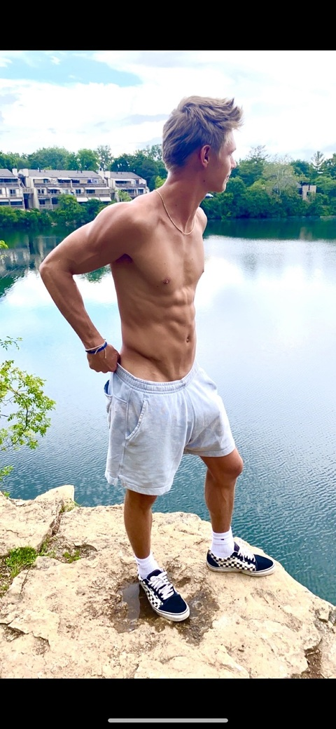 fitsexyboii OnlyFans - Free Access to 32 Videos & 49 Photos Onlyfans Free Access