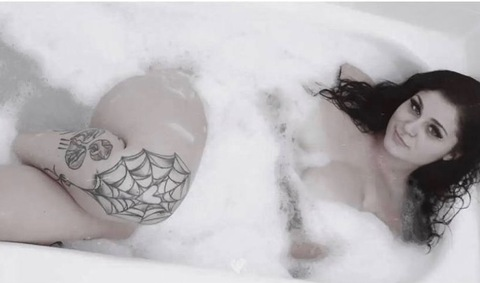 gianna101 OnlyFans - Free Access to 32 Videos & 49 Photos Onlyfans Free Access