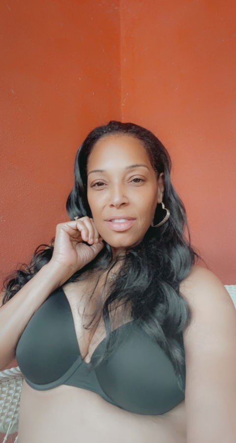 goddesssierra OnlyFans - Free Access to 32 Videos & 49 Photos Onlyfans Free Access