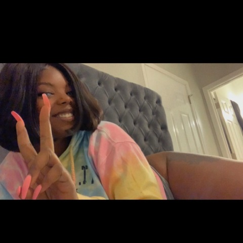 hauteechoclit OnlyFans - Free Access to 32 Videos & 49 Photos Onlyfans Free Access