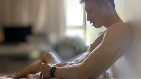 hugowong_real OnlyFans - Free Access to 32 Videos & 49 Photos Onlyfans Free Access