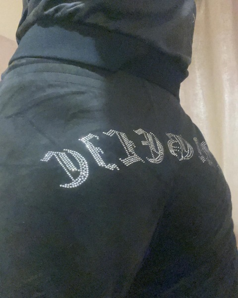 izaac.c OnlyFans - Free Access to 32 Videos & 49 Photos Onlyfans Free Access