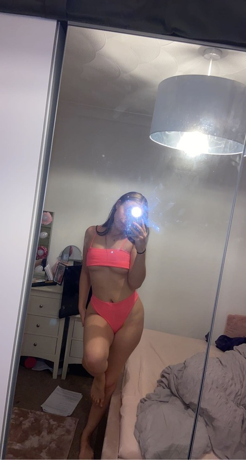 izzyvarela OnlyFans - Free Access to 32 Videos & 49 Photos Onlyfans Free Access