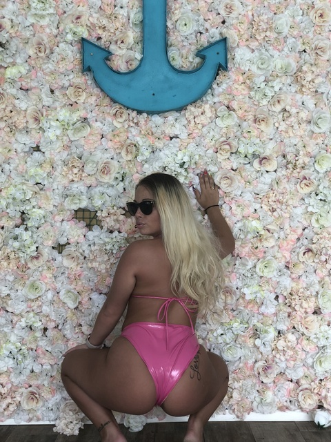 jennaa_leeee OnlyFans - Free Access to 32 Videos & 49 Photos Onlyfans Free Access