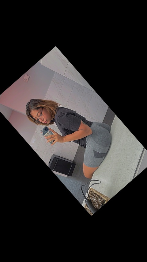 kaymx33 OnlyFans - Free Access to 32 Videos & 49 Photos Onlyfans Free Access