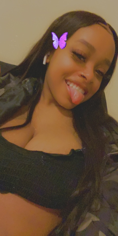 keeairaamarie OnlyFans - Free Access to 32 Videos & 49 Photos Onlyfans Free Access