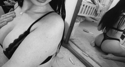 littlemissmollsx OnlyFans - Free Access to 32 Videos & 49 Photos Onlyfans Free Access