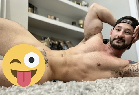 loganchase28 OnlyFans - Free Access to 45 Videos & 980 Photos Onlyfans Free Access