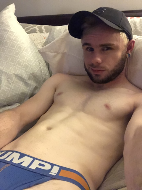 loganmichael93 OnlyFans - Free Access to 32 Videos & 49 Photos Onlyfans Free Access