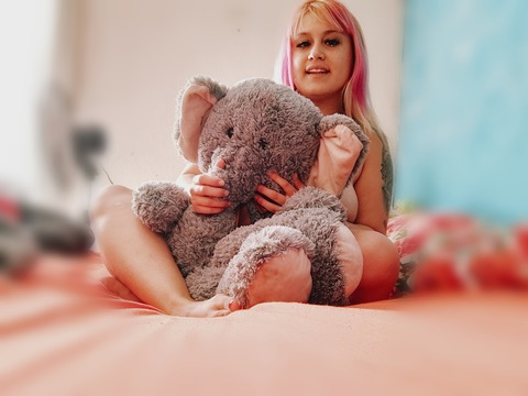 lolasofiareyes OnlyFans - Free Access to 32 Videos & 210 Photos Onlyfans Free Access