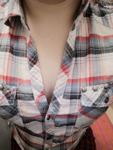 lollipop_shaska OnlyFans - Free Access to 32 Videos & 49 Photos Onlyfans Free Access