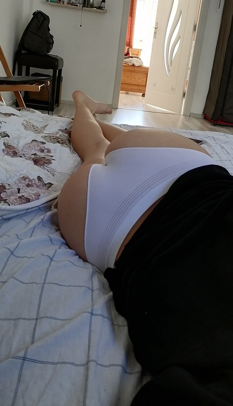 lucy.abel4 OnlyFans - Free Access to 32 Videos & 49 Photos Onlyfans Free Access