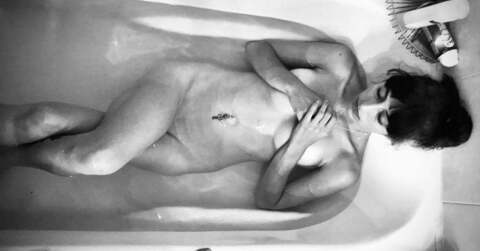 lucykatt6 OnlyFans - Free Access to 32 Videos & 188 Photos Onlyfans Free Access