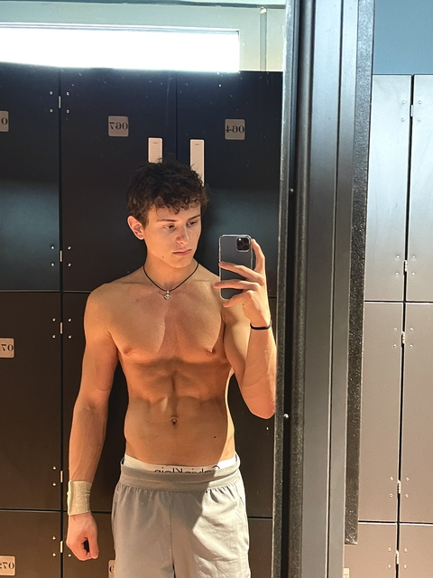 lukas.of OnlyFans - Free Access to 32 Videos & 61 Photos Onlyfans Free Access