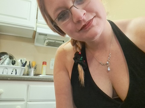 lustyredsangel OnlyFans - Free Access to 32 Videos & 72 Photos Onlyfans Free Access