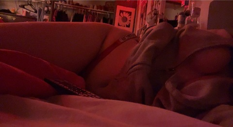 lyricr333 OnlyFans - Free Access to 32 Videos & 49 Photos Onlyfans Free Access