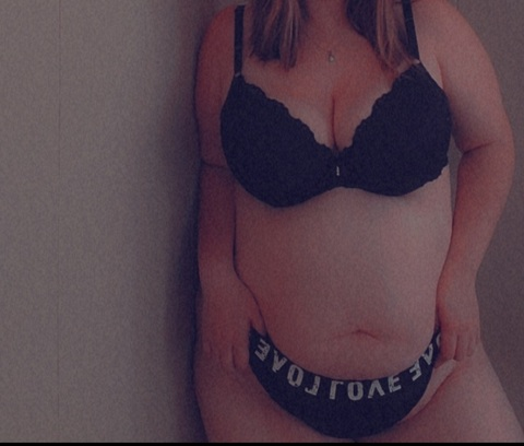 madi997 OnlyFans - Free Access to 32 Videos & 49 Photos Onlyfans Free Access