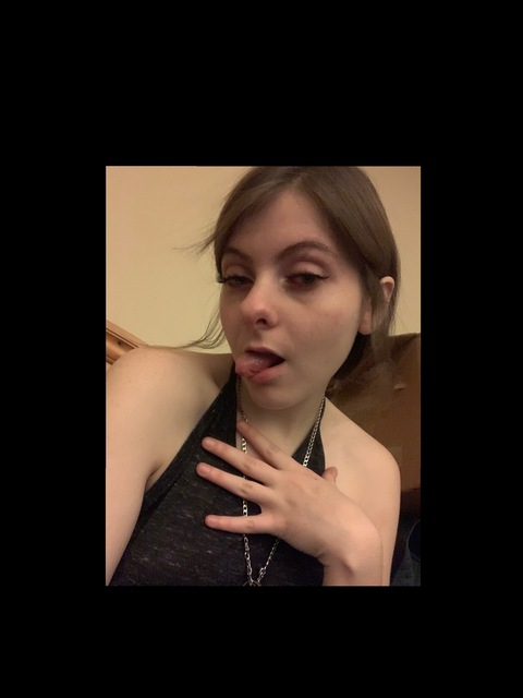 makayla8 OnlyFans - Free Access to 32 Videos & 49 Photos Onlyfans Free Access