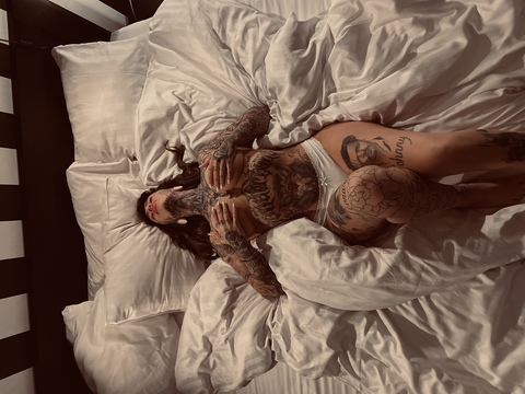 matildabrink OnlyFans - Free Access to 32 Videos & 49 Photos Onlyfans Free Access